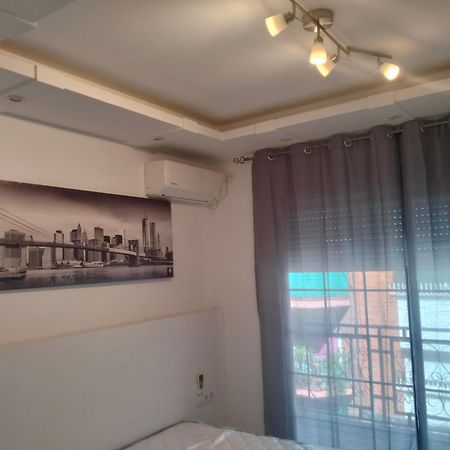 Warm Harbor Apartment Santa Coloma de Gramenet Luaran gambar