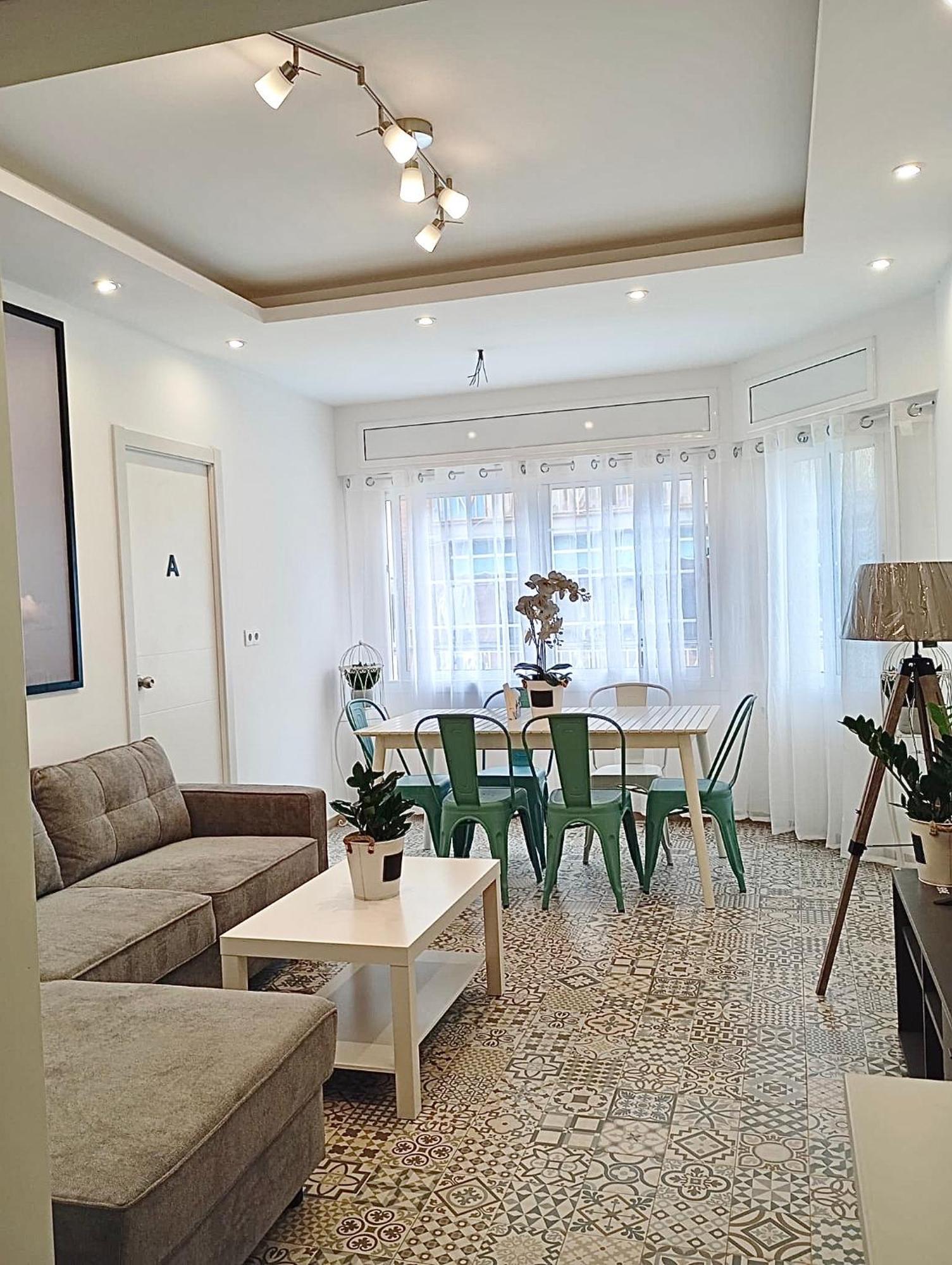 Warm Harbor Apartment Santa Coloma de Gramenet Luaran gambar